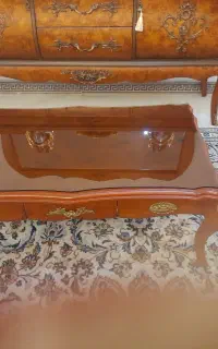 میز وسط