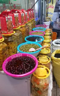 نیازمند نیرو  کار اقا برای همکاری در زیتون سرا