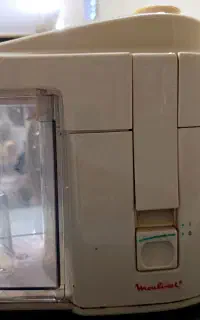 آبمیوه گیری مارک Moulinet