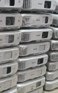 ویدیو پروژکتورهای سری سینمایی مخصوص فوتبال وفیلم