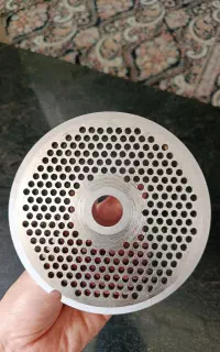 دوعدد پنجره چرخ گوشت