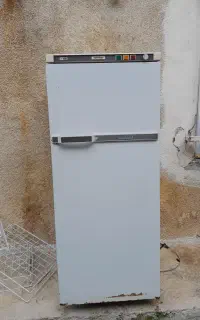 یخچال تمام فریزر