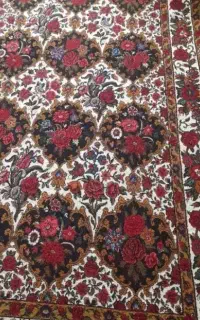 به یک بافنده قالی پاره وقت نیاز دارم