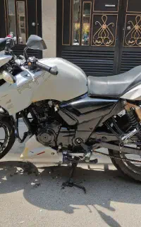 آپاچی 180 مدل 95