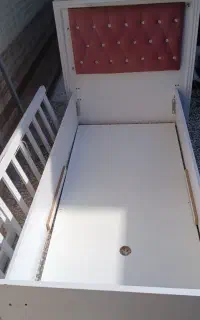 تخت خواب