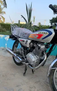 هندا ۱۲۵