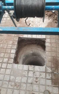حفرچاه. تعمیرچاه چاه کن لایروبی چاه