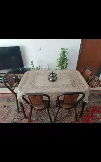 میز ناهار خوری ۴ نفره