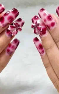 کاشت ناخن۱۰٪تخفیف برای مدت محدود روی تمامی لاین ها