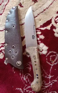 چاقوی علی قمی