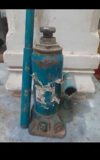 جک ۱۰ تنی