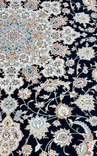 دو عدد فرش ۱۲ متری