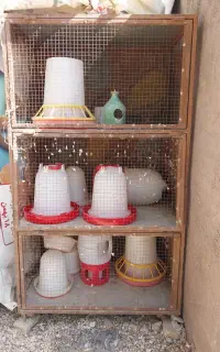 جفت کن آهنی بزرگ سه طبقه و چرخ دار