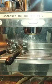 فروش و تعمیرات انواع دستگاه های کافه
