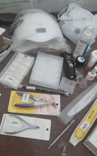 لوازم کاشت ناخن