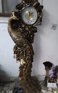 ساعت و مجسمه لوکس