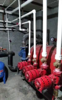 خدمات تاسیسات و برقی
