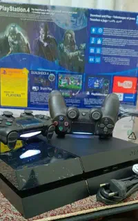 پلی ۴ فت ۵۰۰ گیگ دو دسته کپی خور ps4 مستر دیجیتال