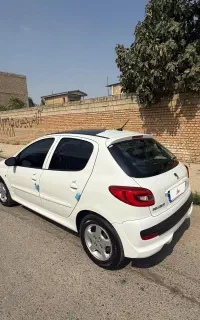 پژو ۲۰۷ سقف شیشه مدل ۱۴۰۴