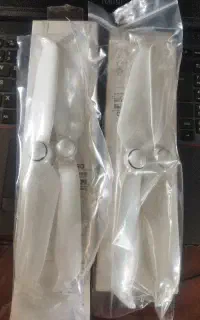ملخ اسباب بازی
