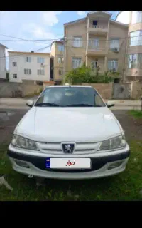 یک دستگاه پژو پارس مدل ۹۴