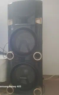اسپیکر مدل میکرو لب ۱۲۰۶