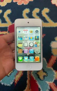 iPod touch 4th