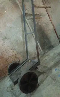 گاری دو چرخ  حمل بار