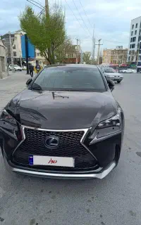 لکسوس nx300