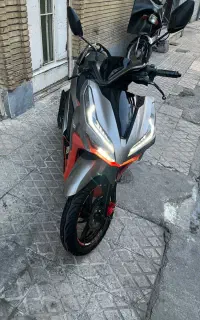 تعلیم رانندگی موتور