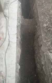 وصل کردن لوله ازچاه به فاضلاب شهری وکندن چاه