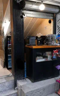 اجاره مغازه ۶ متری واقع در پاساژ لوتوس