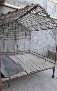 کرسی فروشی
