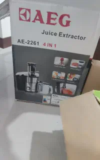 آبمیوه گیری چهار کاره مارک AEG المان