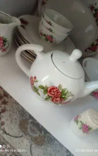 قوری گلسرخی