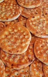 گرده نان محلی
