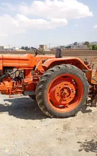 ترکتوررومانی کشاورزی
