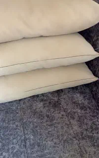 سه عدد بالشت پر قو