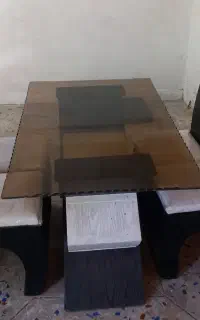 میز چوبی