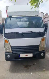 کامیونت آمیکو 5200