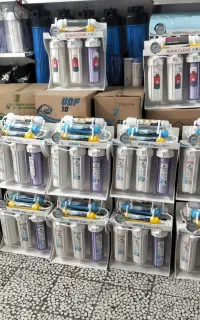 مونتاژ کننده تصفیه آب خانگی بابازاده