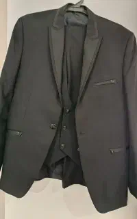 کت وشلوار مردانه