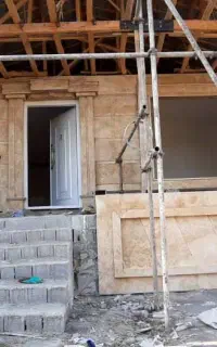 شاگرد سنگکار و کاشی کار