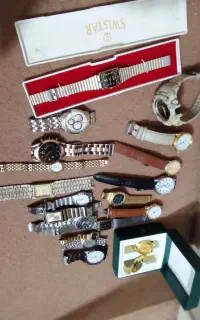 ساعتهای قدیمی و نو و دست دوم