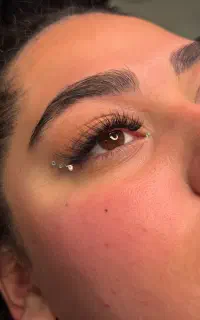 آموزش اکستنشن کاشت مژه لیفت ولمینت+مدرک فنی وحرفه