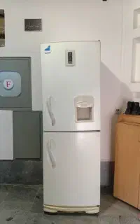 فروش یخچال فریزر در فارسان