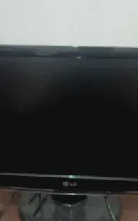 کامپیوتر سالم ۱۹ اینچ ال جی