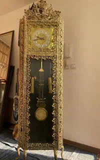 ساعت ایستاده برنجی