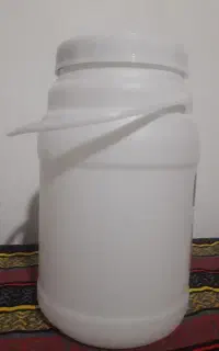 دبه
