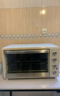 آون تستر میگل